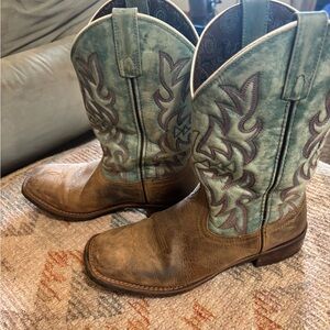 Laredo Floral Embroidered Boots